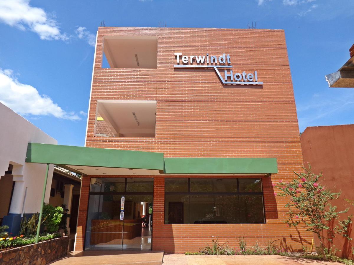 Terwindt Hotel Encarnacion Bagian luar foto
