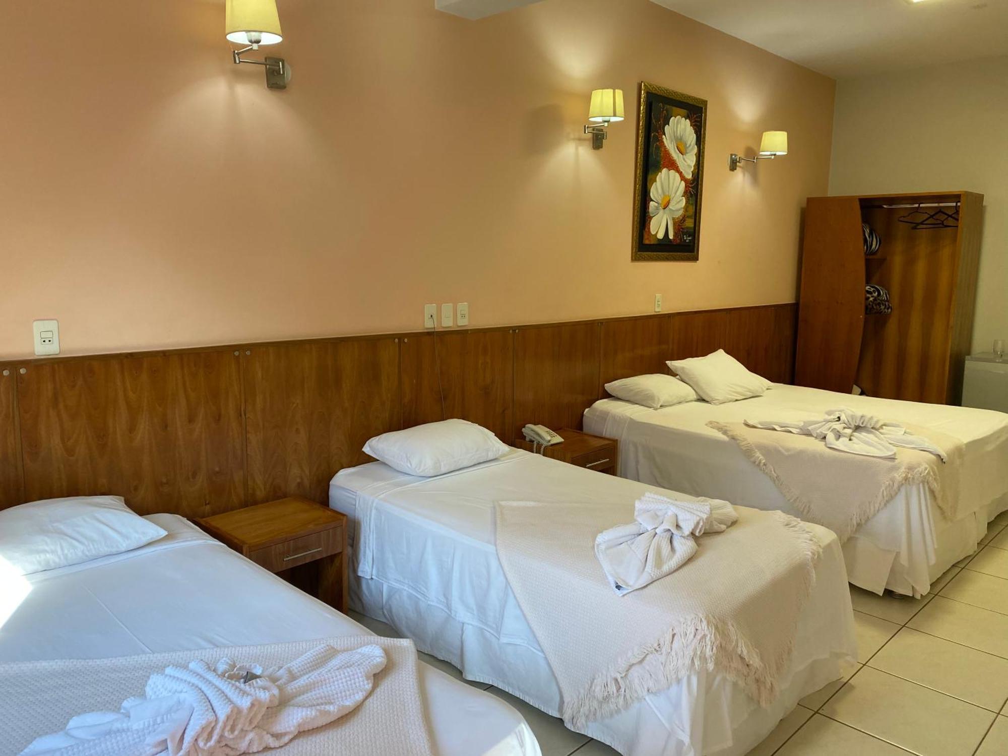 Terwindt Hotel Encarnacion Bagian luar foto