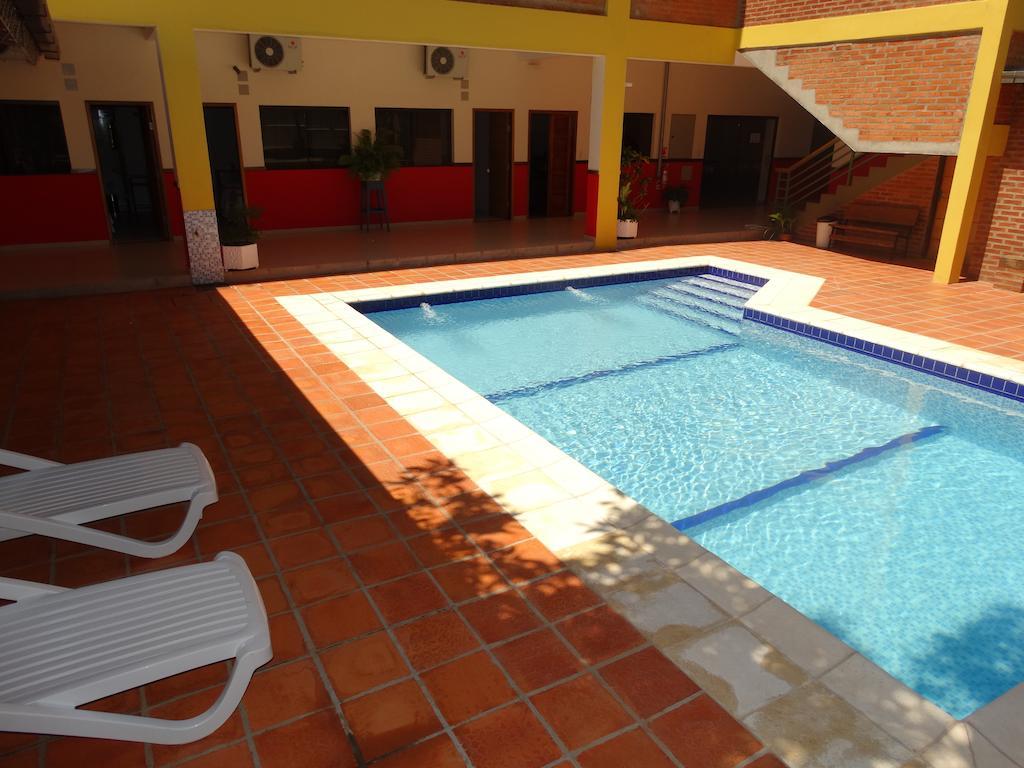 Terwindt Hotel Encarnacion Bagian luar foto