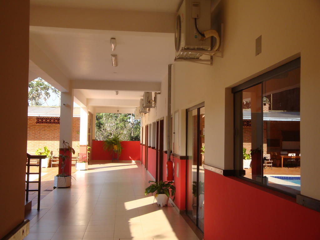 Terwindt Hotel Encarnacion Bagian luar foto